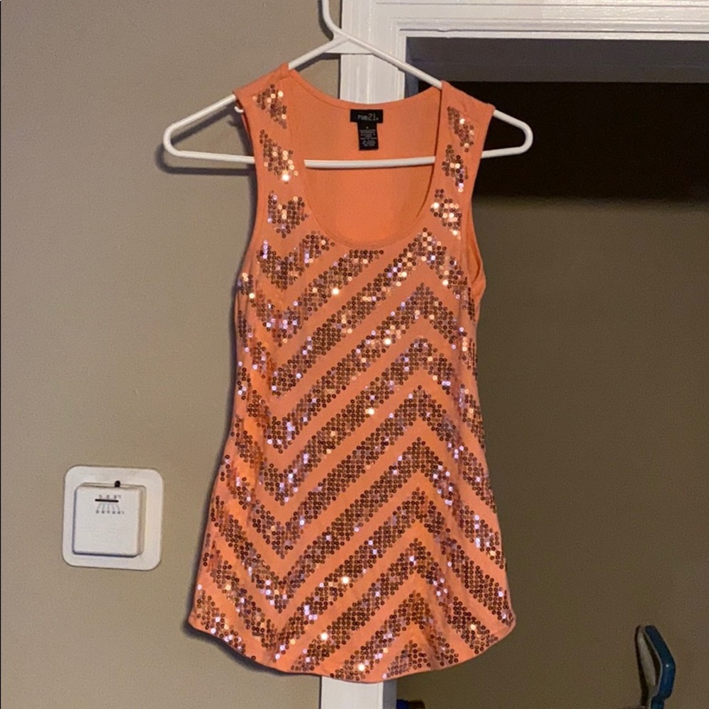 A sequence tank top...
